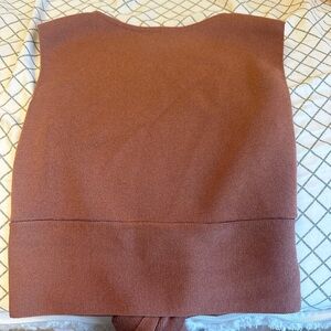 Brown target tank 🤎